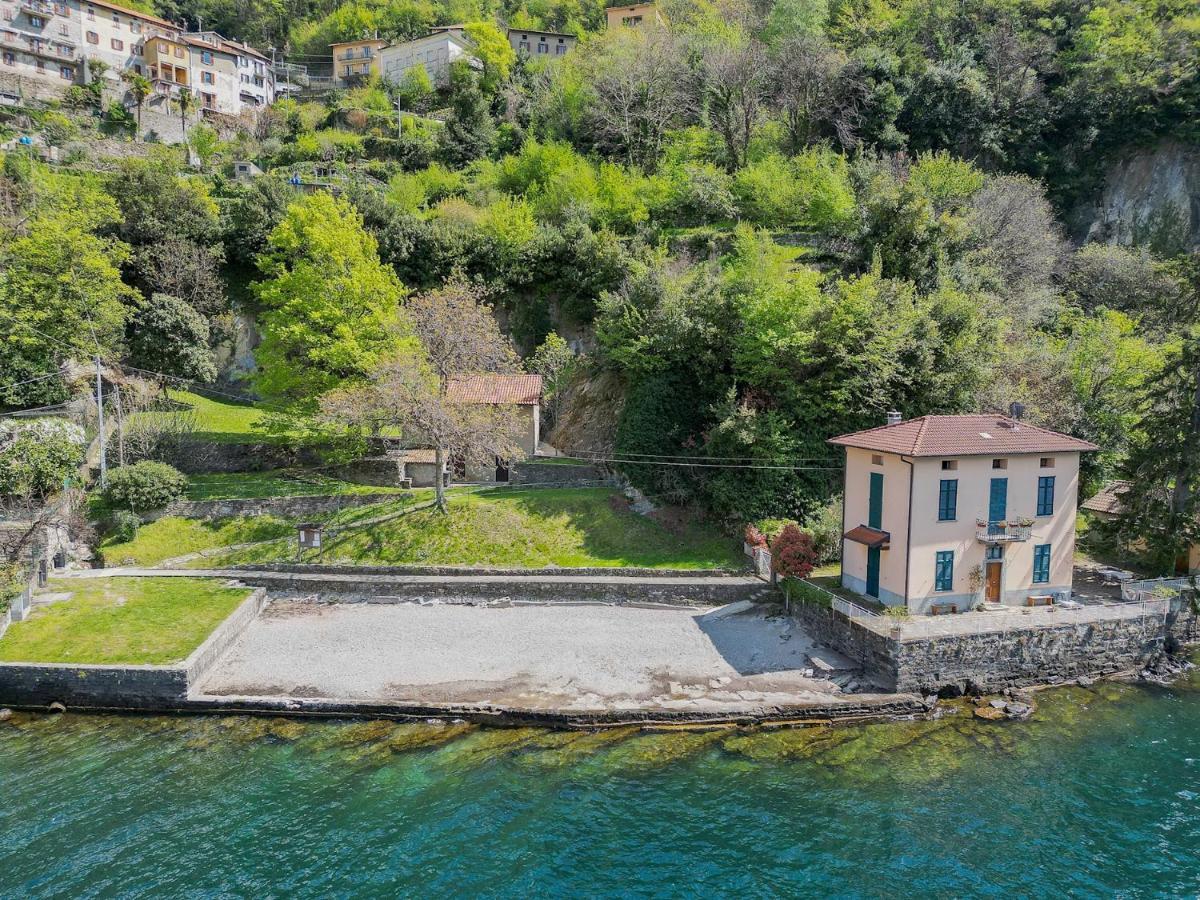 Deriva Apartment On Careno'S Beach By Rent All Como Nesso Exterior photo